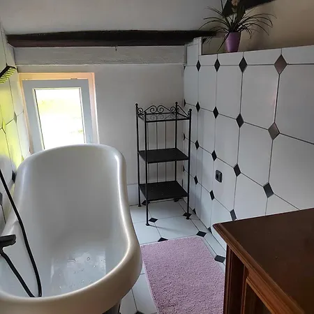Amalka Apartmán Ktis